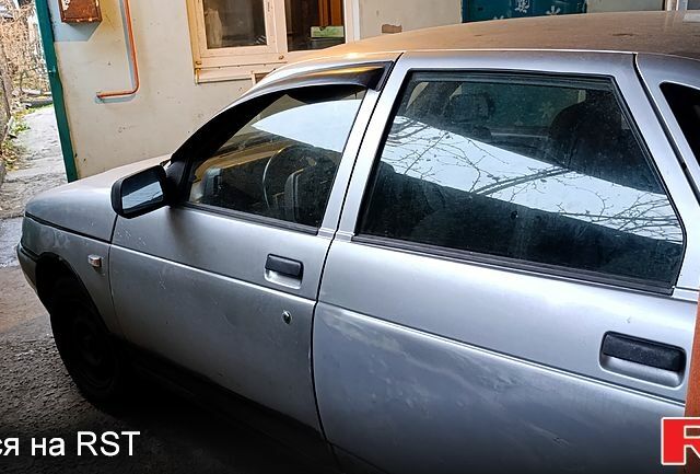 Сірий ВАЗ 2110, об'ємом двигуна 1.6 л та пробігом 229 тис. км за 1700 $, фото 5 на Automoto.ua