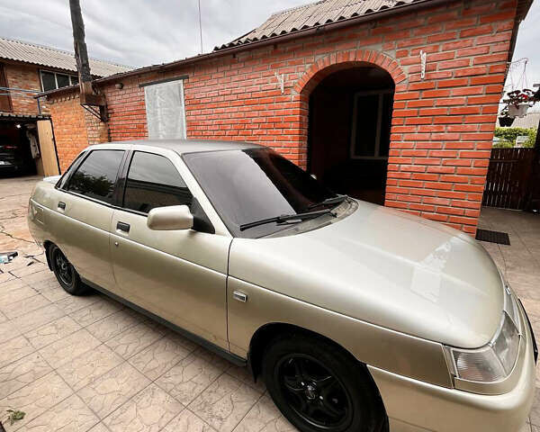 Серый ВАЗ 2110, объемом двигателя 1.6 л и пробегом 187 тыс. км за 1764 $, фото 2 на Automoto.ua