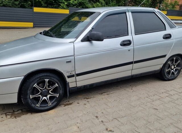 Сірий ВАЗ 2110, об'ємом двигуна 1.6 л та пробігом 240 тис. км за 1400 $, фото 4 на Automoto.ua