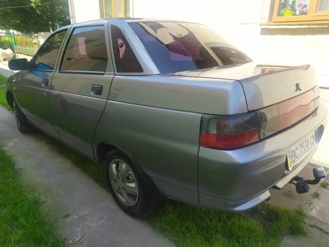 Серый ВАЗ 2110, объемом двигателя 1.6 л и пробегом 156 тыс. км за 2258 $, фото 3 на Automoto.ua