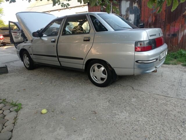 ВАЗ 2110 2005 у Києві на Automoto.ua Сірий ВАЗ 2110, об'ємом двигуна 0 л та пробігом 195 тис. км за 1800 $, фото 4 на Automoto.ua