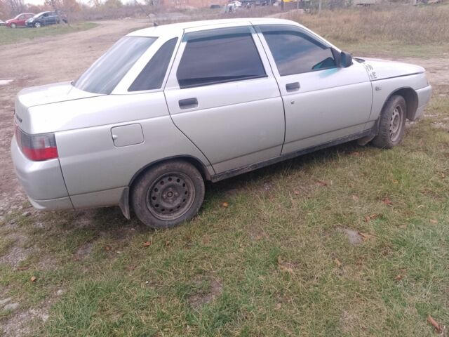 Серый ВАЗ 2110, объемом двигателя 1.6 л и пробегом 200 тыс. км за 1200 $, фото 2 на Automoto.ua