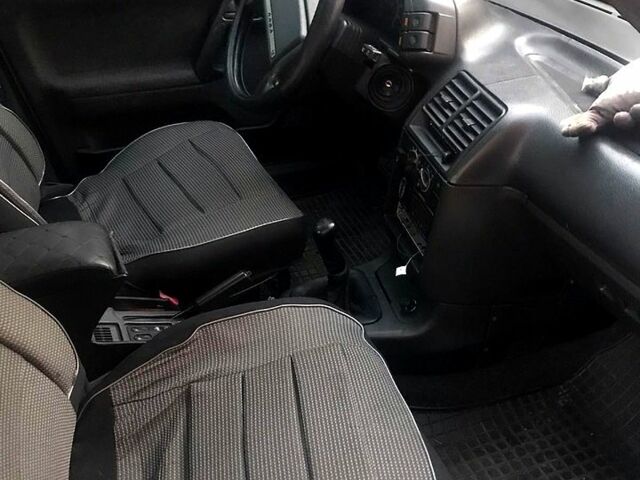 Сірий ВАЗ 2110, об'ємом двигуна 1.6 л та пробігом 204 тис. км за 1600 $, фото 4 на Automoto.ua