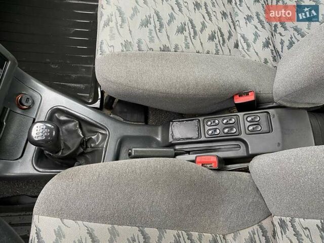 Сірий ВАЗ 2110, об'ємом двигуна 1.6 л та пробігом 215 тис. км за 2390 $, фото 16 на Automoto.ua