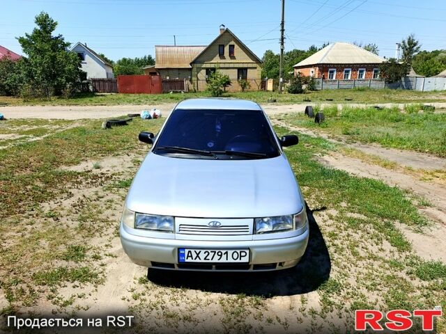 Серый ВАЗ 2110, объемом двигателя 1.6 л и пробегом 221 тыс. км за 2550 $, фото 2 на Automoto.ua
