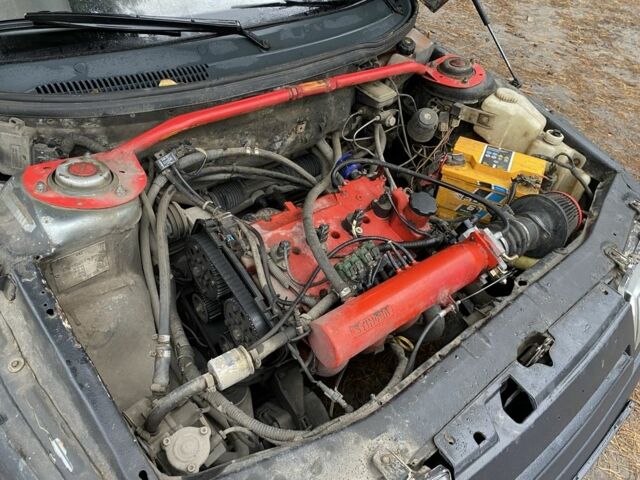 Сірий ВАЗ 2110, об'ємом двигуна 1.6 л та пробігом 283 тис. км за 2000 $, фото 9 на Automoto.ua