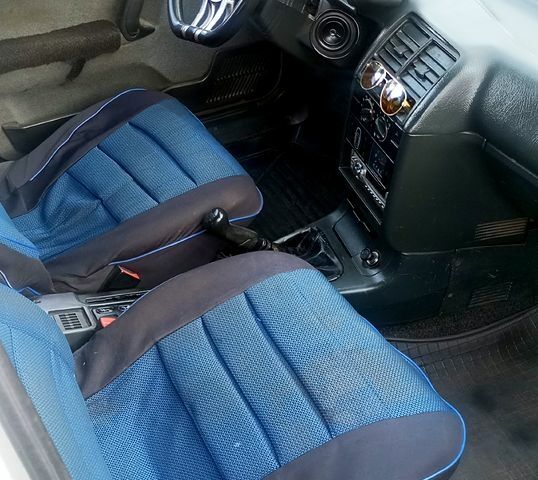 Сірий ВАЗ 2110, об'ємом двигуна 1.6 л та пробігом 111 тис. км за 1500 $, фото 6 на Automoto.ua