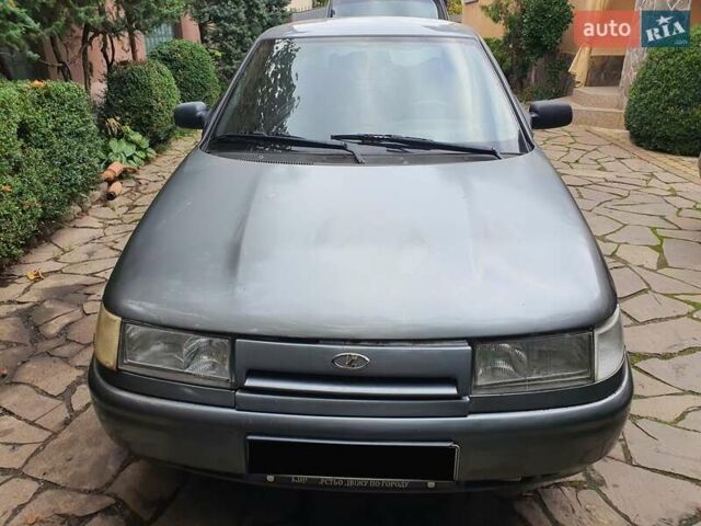 Серый ВАЗ 2110, объемом двигателя 1.6 л и пробегом 150 тыс. км за 1300 $, фото 1 на Automoto.ua