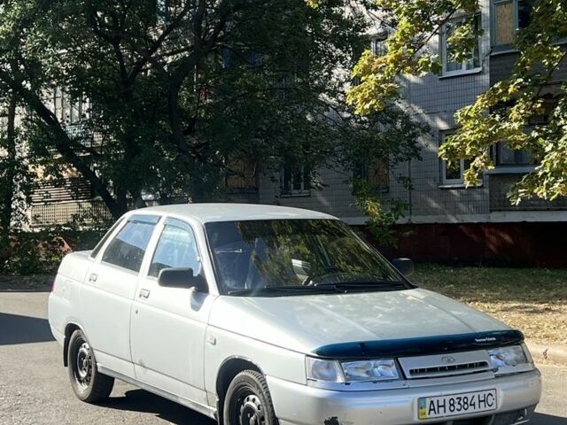 Сірий ВАЗ 2110, об'ємом двигуна 1.6 л та пробігом 250 тис. км за 1570 $, фото 1 на Automoto.ua