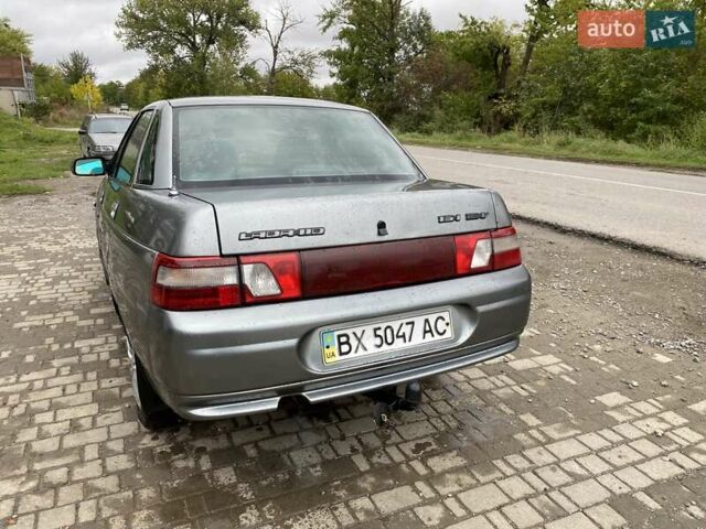 Сірий ВАЗ 2110, об'ємом двигуна 1.6 л та пробігом 215 тис. км за 2390 $, фото 4 на Automoto.ua