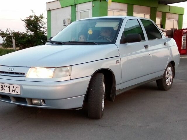 Серый ВАЗ 2110, объемом двигателя 1.6 л и пробегом 75 тыс. км за 3500 $, фото 4 на Automoto.ua