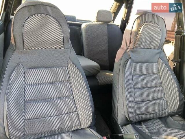 Сірий ВАЗ 2110, об'ємом двигуна 1.6 л та пробігом 250 тис. км за 2650 $, фото 6 на Automoto.ua