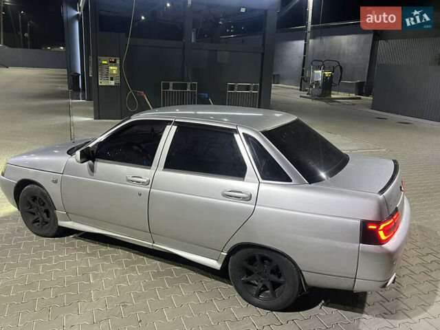 ВАЗ 2110 2005 в Житомире на Automoto.ua Серый ВАЗ 2110, объемом двигателя 1.6 л и пробегом 360 тыс. км за 2100 $, фото 4 на Automoto.ua