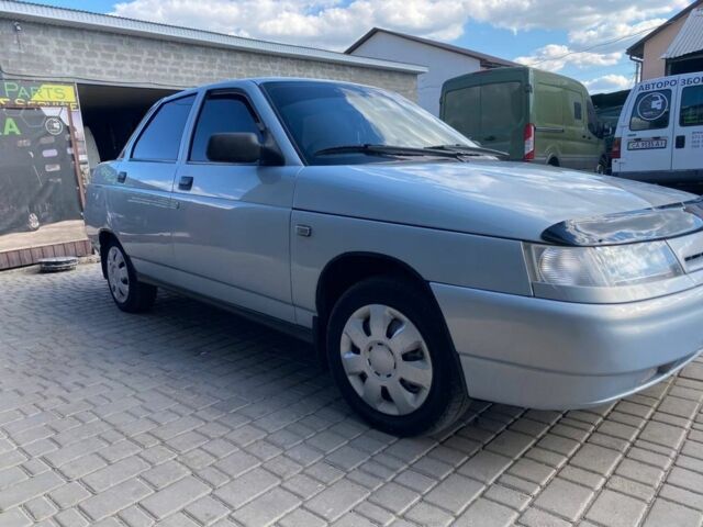 Серый ВАЗ 2110, объемом двигателя 0 л и пробегом 139 тыс. км за 2000 $, фото 1 на Automoto.ua