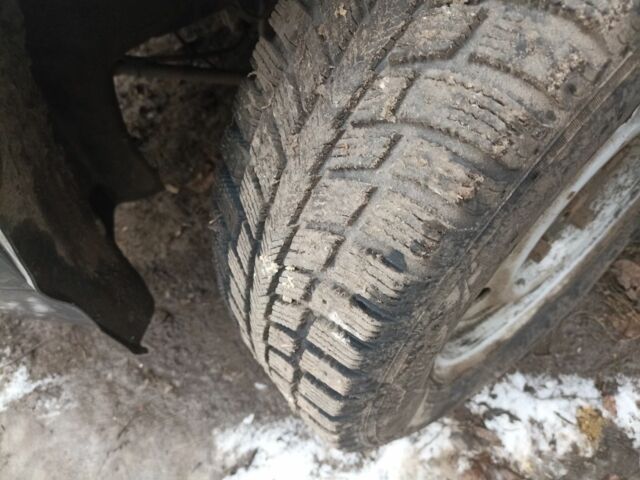 Серый ВАЗ 2110, объемом двигателя 0 л и пробегом 350 тыс. км за 1200 $, фото 7 на Automoto.ua