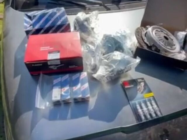 ВАЗ 2110 2005 у Борисполе на Automoto.ua Сірий ВАЗ 2110, об'ємом двигуна 1.6 л та пробігом 320 тис. км за 1788 $, фото 11 на Automoto.ua