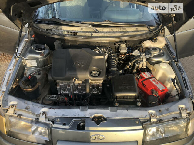 Сірий ВАЗ 2110, об'ємом двигуна 1.6 л та пробігом 190 тис. км за 2100 $, фото 15 на Automoto.ua