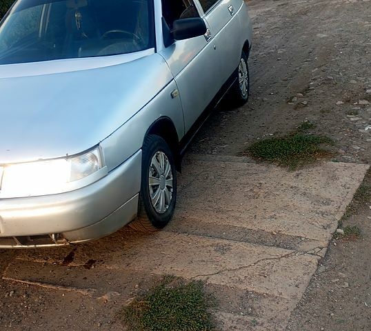 Сірий ВАЗ 2110, об'ємом двигуна 1.6 л та пробігом 111 тис. км за 1500 $, фото 3 на Automoto.ua