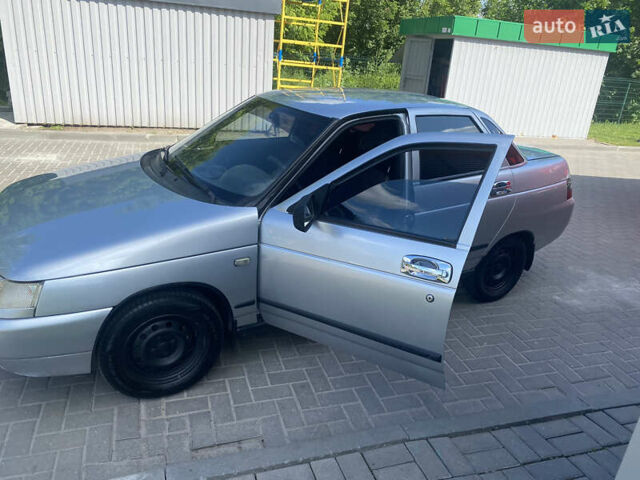 Серый ВАЗ 2110, объемом двигателя 1.6 л и пробегом 155 тыс. км за 2100 $, фото 6 на Automoto.ua