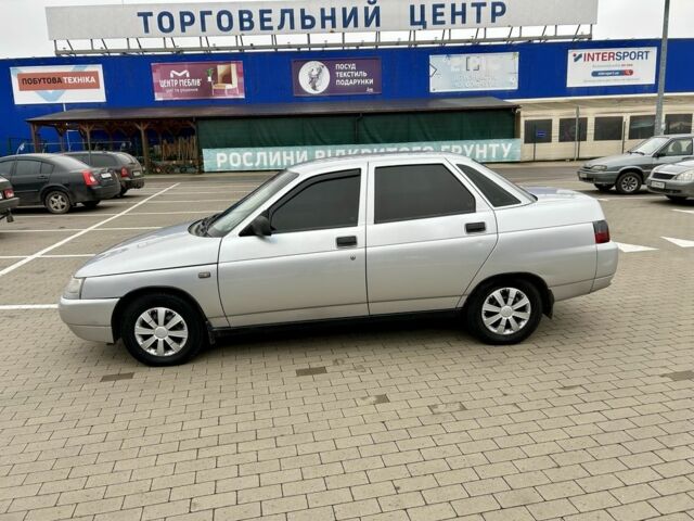 Сірий ВАЗ 2110, об'ємом двигуна 1.6 л та пробігом 182 тис. км за 2350 $, фото 1 на Automoto.ua