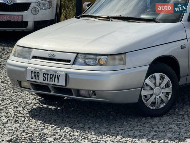 Серый ВАЗ 2110, объемом двигателя 1.6 л и пробегом 174 тыс. км за 1999 $, фото 7 на Automoto.ua
