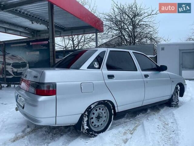 Сірий ВАЗ 2110, об'ємом двигуна 1.6 л та пробігом 49 тис. км за 3930 $, фото 4 на Automoto.ua