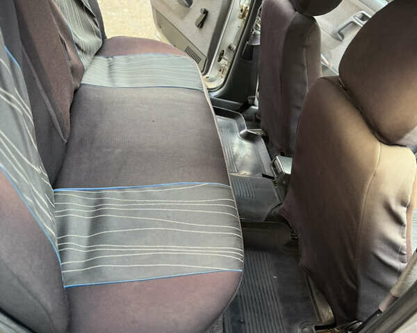 Серый ВАЗ 2110, объемом двигателя 1.6 л и пробегом 42 тыс. км за 3200 $, фото 9 на Automoto.ua