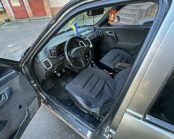 ВАЗ 2110 2006 у Хмельницькому на Automoto.ua Сірий ВАЗ 2110, об'ємом двигуна 1.6 л та пробігом 211 тис. км за 1500 $, фото 6 на Automoto.ua