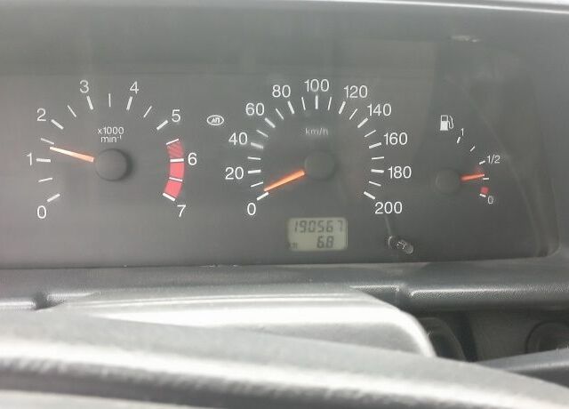 Серый ВАЗ 2110, объемом двигателя 1.6 л и пробегом 190 тыс. км за 2300 $, фото 5 на Automoto.ua