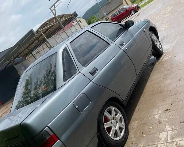 Серый ВАЗ 2110, объемом двигателя 1.6 л и пробегом 280 тыс. км за 1800 $, фото 4 на Automoto.ua