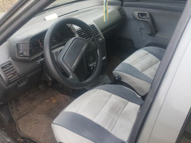 Сірий ВАЗ 2110, об'ємом двигуна 1 л та пробігом 2 тис. км за 1100 $, фото 9 на Automoto.ua