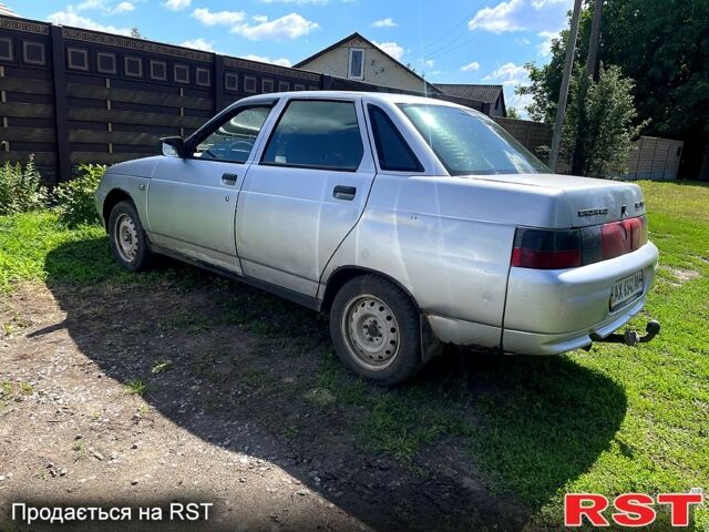 Серый ВАЗ 2110, объемом двигателя 1.6 л и пробегом 220 тыс. км за 750 $, фото 4 на Automoto.ua