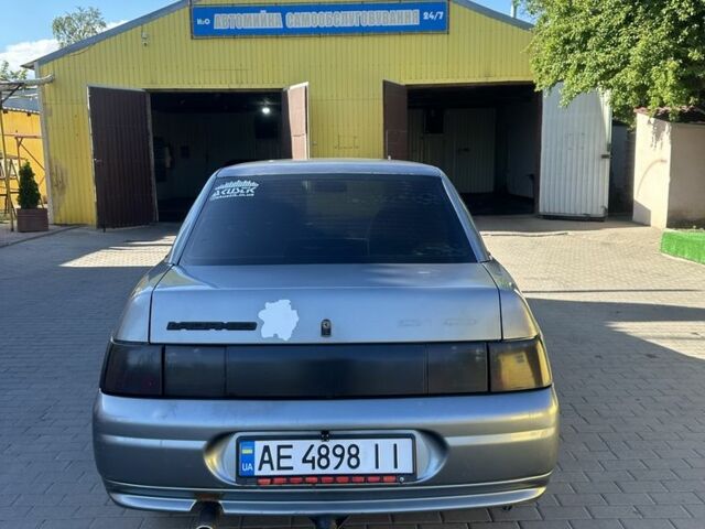 Серый ВАЗ 2110, объемом двигателя 1.6 л и пробегом 315 тыс. км за 2200 $, фото 3 на Automoto.ua