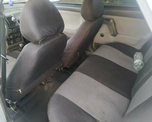 Серый ВАЗ 2110, объемом двигателя 1.6 л и пробегом 155 тыс. км за 2250 $, фото 5 на Automoto.ua