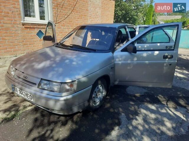 Серый ВАЗ 2110, объемом двигателя 1.6 л и пробегом 181 тыс. км за 1700 $, фото 2 на Automoto.ua