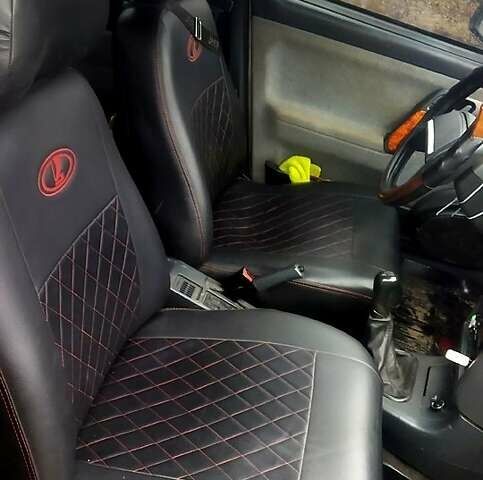 Серый ВАЗ 2110, объемом двигателя 1.6 л и пробегом 180 тыс. км за 2200 $, фото 6 на Automoto.ua