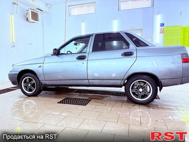 Сірий ВАЗ 2110, об'ємом двигуна 1.6 л та пробігом 181 тис. км за 1900 $, фото 11 на Automoto.ua