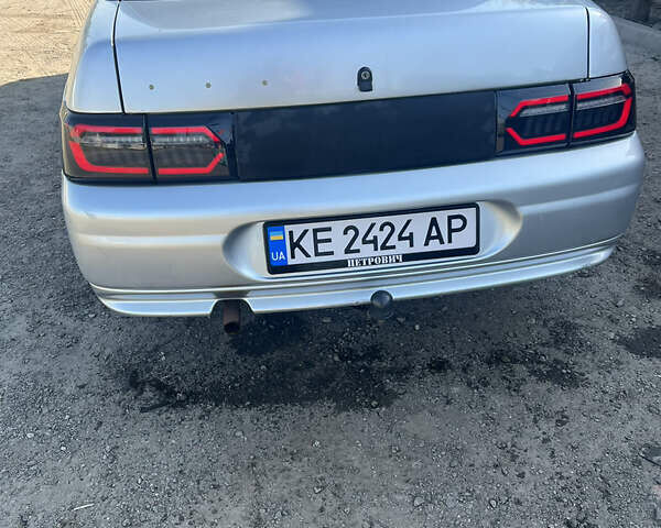 Сірий ВАЗ 2110, об'ємом двигуна 1.6 л та пробігом 190 тис. км за 3200 $, фото 3 на Automoto.ua