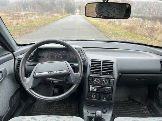 Серый ВАЗ 2110, объемом двигателя 1.6 л и пробегом 131 тыс. км за 2099 $, фото 12 на Automoto.ua