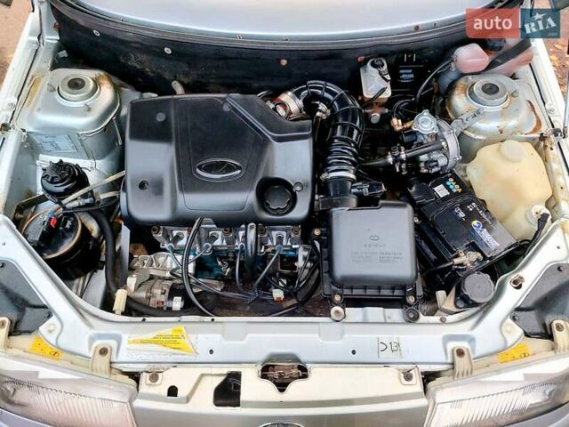 Сірий ВАЗ 2110, об'ємом двигуна 1.6 л та пробігом 127 тис. км за 2500 $, фото 48 на Automoto.ua