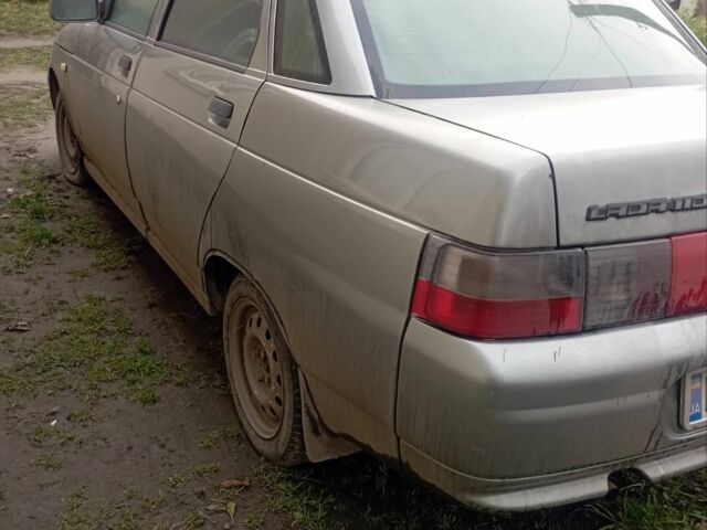 Серый ВАЗ 2110, объемом двигателя 1 л и пробегом 200 тыс. км за 1300 $, фото 1 на Automoto.ua