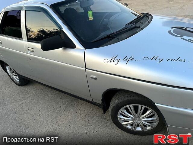 Серый ВАЗ 2110, объемом двигателя 1.6 л и пробегом 260 тыс. км за 1700 $, фото 5 на Automoto.ua