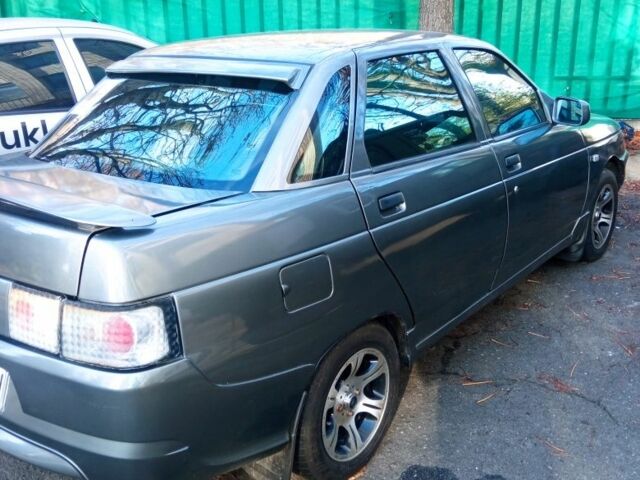 Серый ВАЗ 2110, объемом двигателя 1.6 л и пробегом 285 тыс. км за 2500 $, фото 3 на Automoto.ua