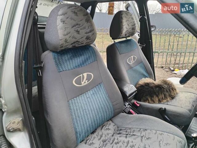 Серый ВАЗ 2110, объемом двигателя 1.6 л и пробегом 220 тыс. км за 1600 $, фото 3 на Automoto.ua