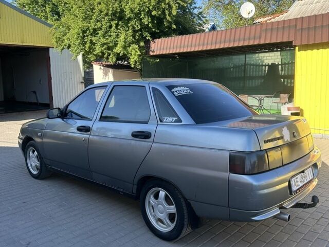 Серый ВАЗ 2110, объемом двигателя 1.6 л и пробегом 315 тыс. км за 2200 $, фото 2 на Automoto.ua