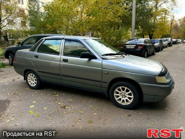 Серый ВАЗ 2110, объемом двигателя 1.6 л и пробегом 199 тыс. км за 2000 $, фото 3 на Automoto.ua