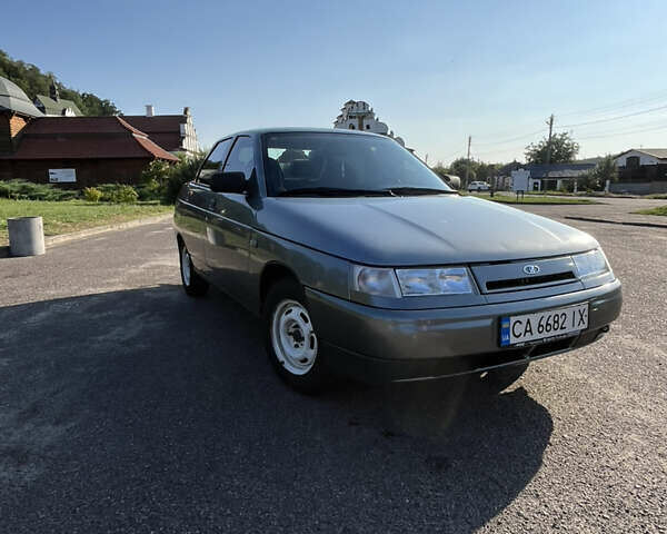 Серый ВАЗ 2110, объемом двигателя 1.6 л и пробегом 83 тыс. км за 3600 $, фото 5 на Automoto.ua