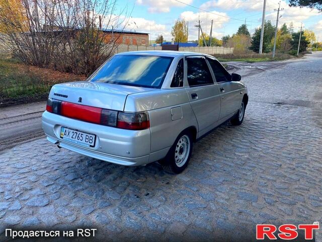 Серый ВАЗ 2110, объемом двигателя 1.6 л и пробегом 200 тыс. км за 2600 $, фото 3 на Automoto.ua