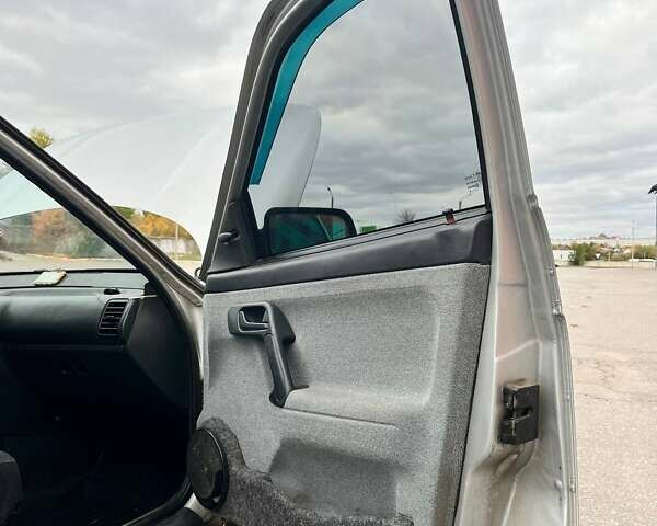 Сірий ВАЗ 2110, об'ємом двигуна 1.5 л та пробігом 184 тис. км за 1900 $, фото 5 на Automoto.ua
