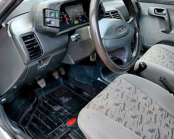 Сірий ВАЗ 2110, об'ємом двигуна 1.6 л та пробігом 127 тис. км за 2500 $, фото 20 на Automoto.ua
